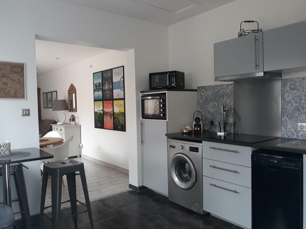 "O Tour'S Angels" Febvotte Apartment Tours Bagian luar foto